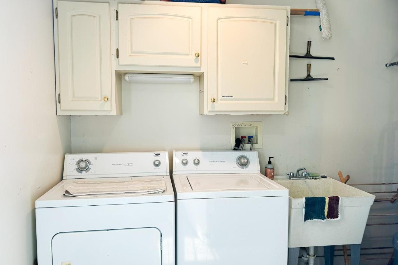 Wind Hill Farm Apartment Manchester Bagian luar foto